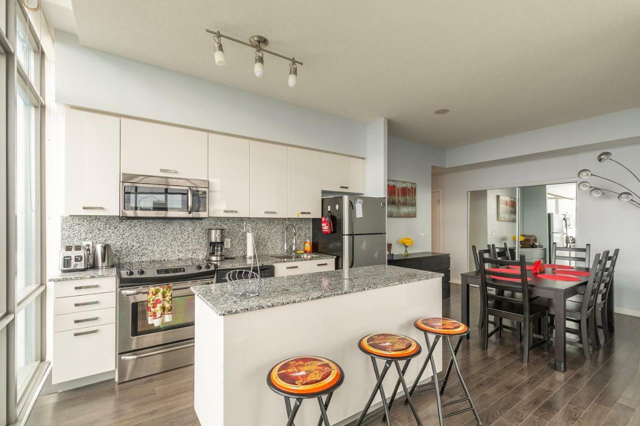 Unbelievable Penthouse View With 3 Bedrooms Toronto Ngoại thất bức ảnh