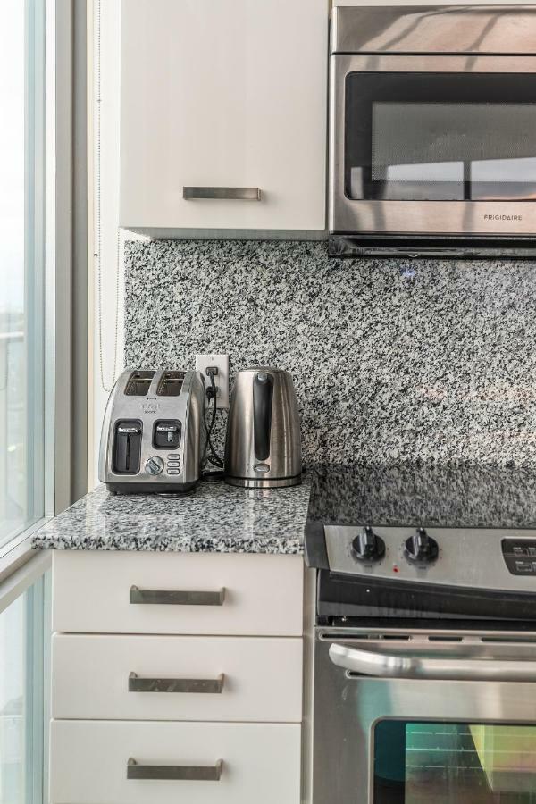 Unbelievable Penthouse View With 3 Bedrooms Toronto Ngoại thất bức ảnh